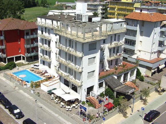 Hotel Rex Lido Di Savio Kültér fotó