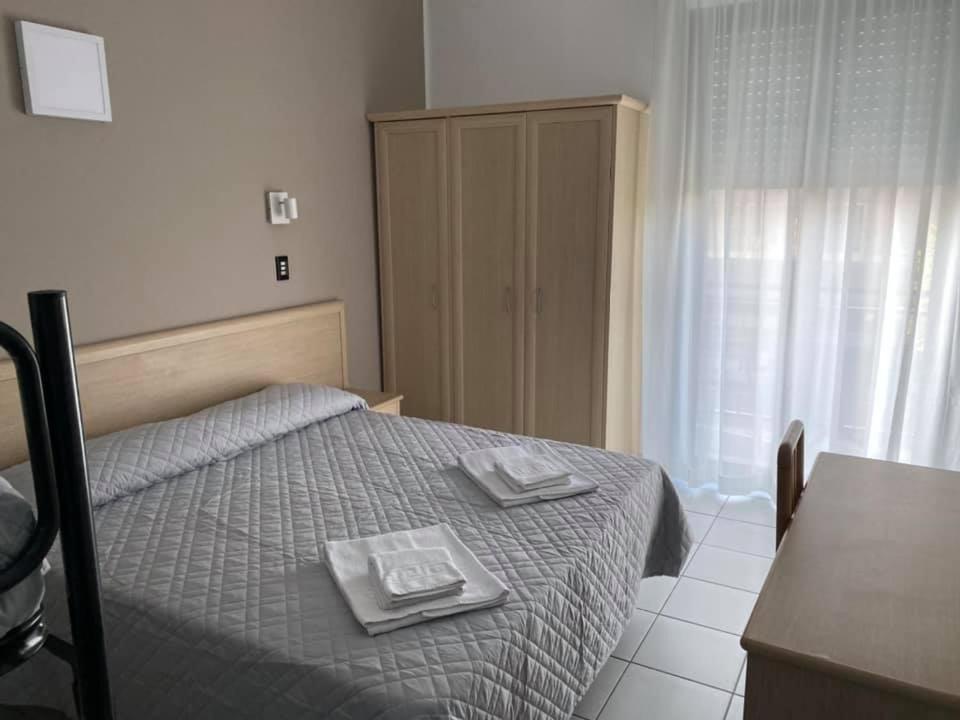 Hotel Rex Lido Di Savio Kültér fotó