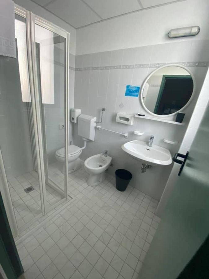 Hotel Rex Lido Di Savio Kültér fotó