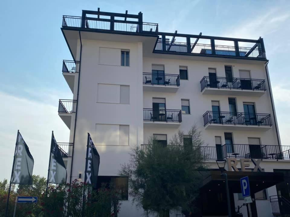 Hotel Rex Lido Di Savio Kültér fotó